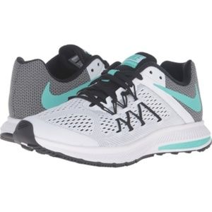 S. 7.5 women's NIKE ZOOM WINFLO 3.